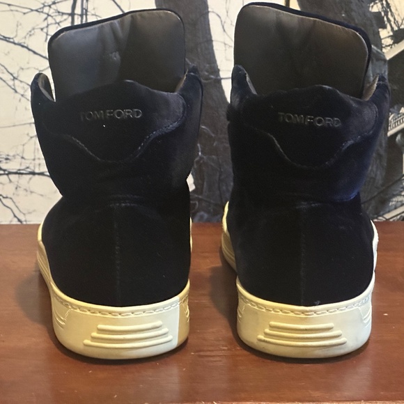Tom Ford Blue Velvet Russell Sneaker - Picture 4 of 8